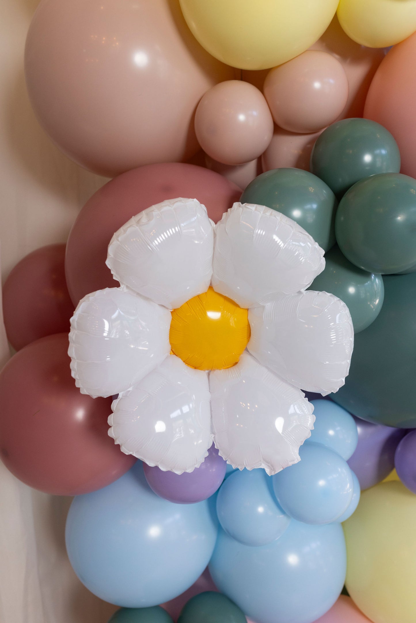 Spring Meadow Freestanding Balloon Garland