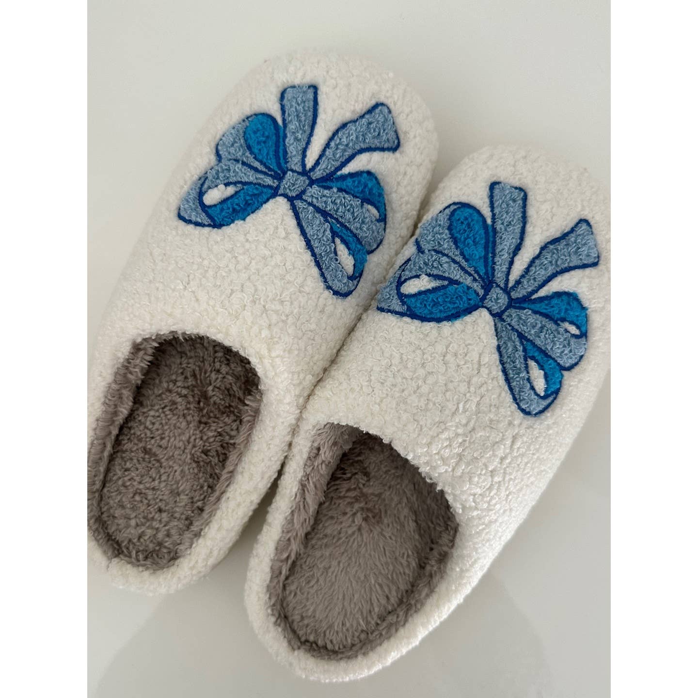 Fuzzy Luxe Bow Slippers - HAZEL: BLUE / L