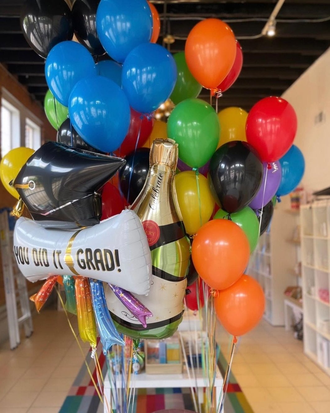 Graduation Balloon Bouquet - PaperGeenius