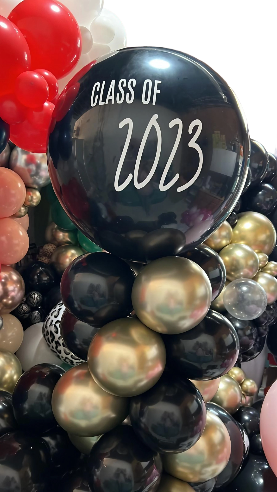 Graduation Balloon Columns - PaperGeenius