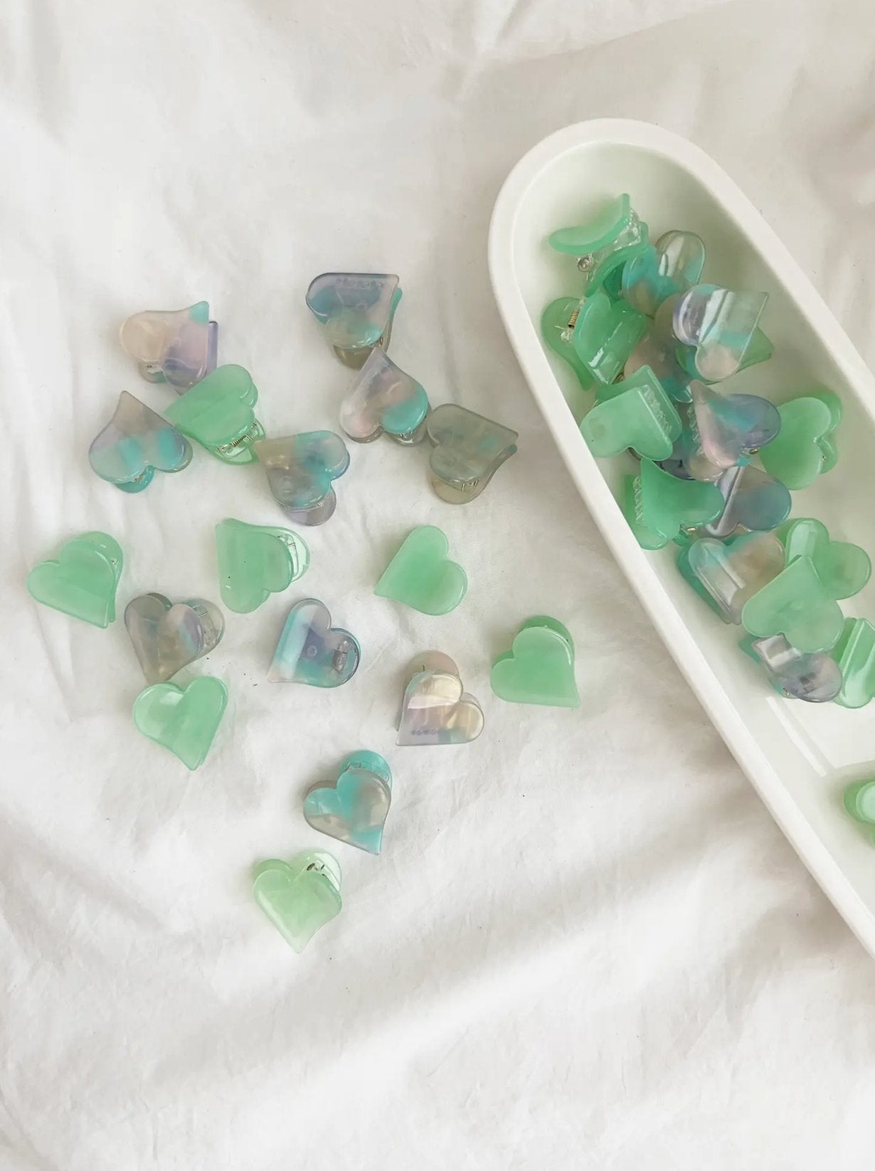 Heart Shape Acetate Hair Clip - DOLCE: ONE SIZE / BROWN CHECKERED - PaperGeenius