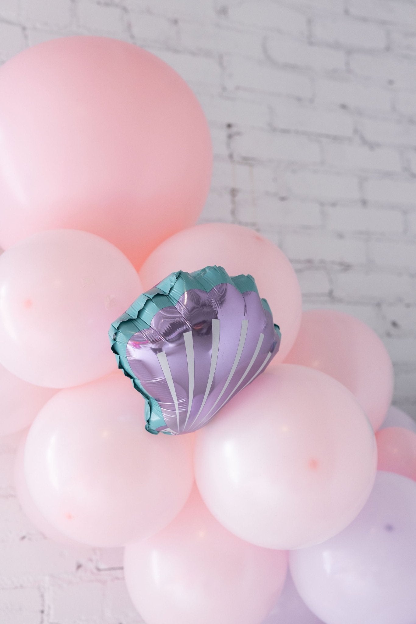 Mermaid Lagoon Grab and Go Balloon Garland - PaperGeenius