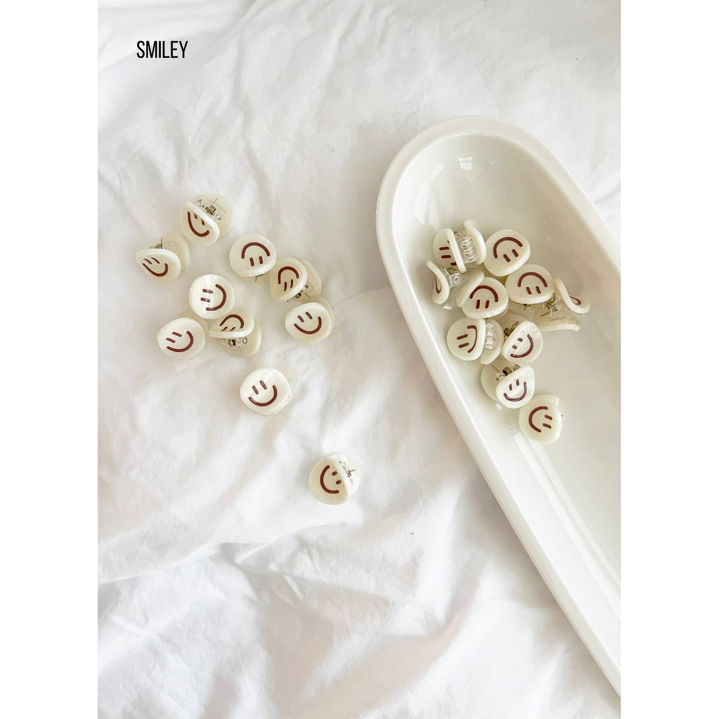 Small Hair Clip Hair Claw - DOLLI: ONE SIZE / YELLOW SMILEY - PaperGeenius