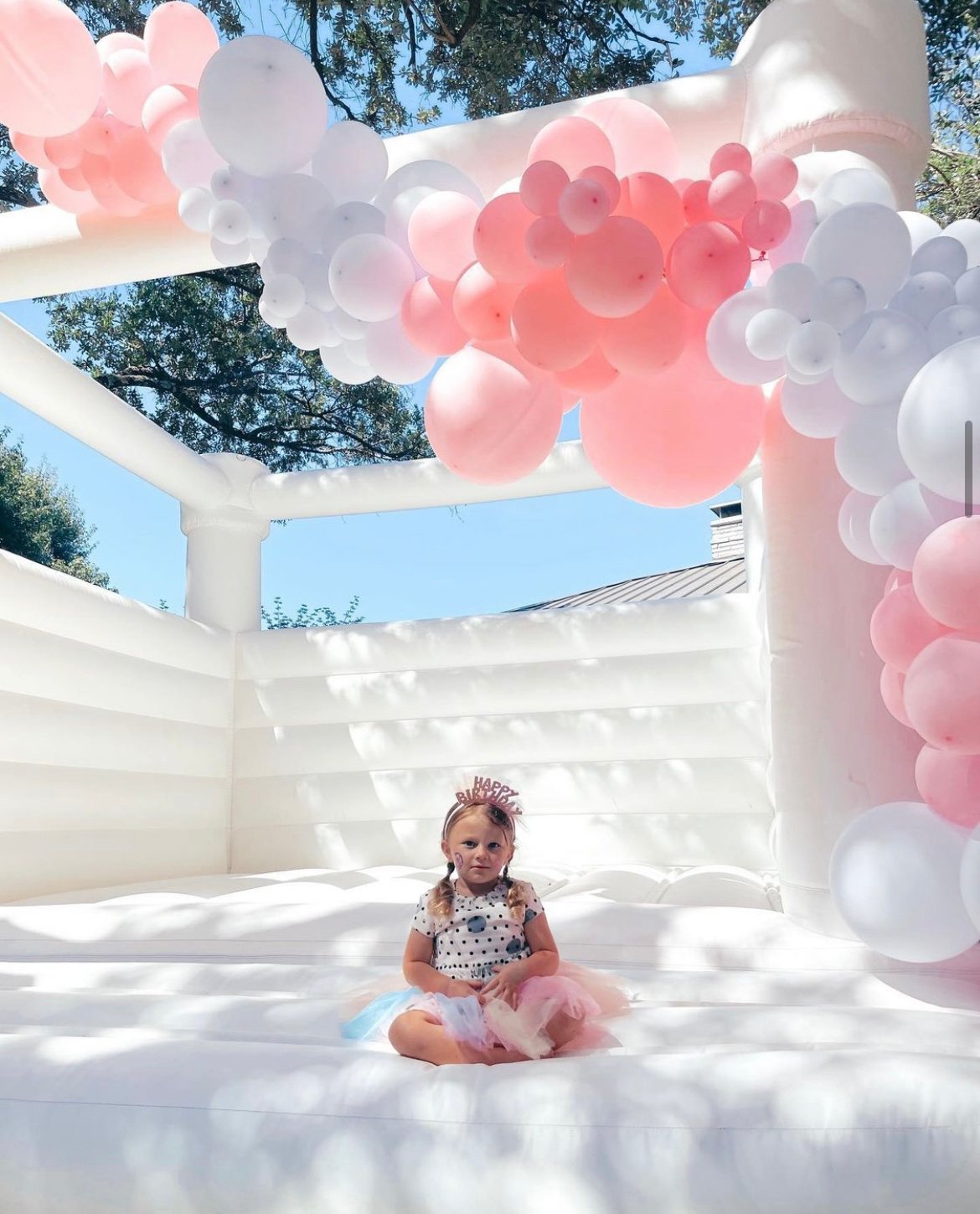 Kid's Blowout Party  Gallery - PaperGeenius