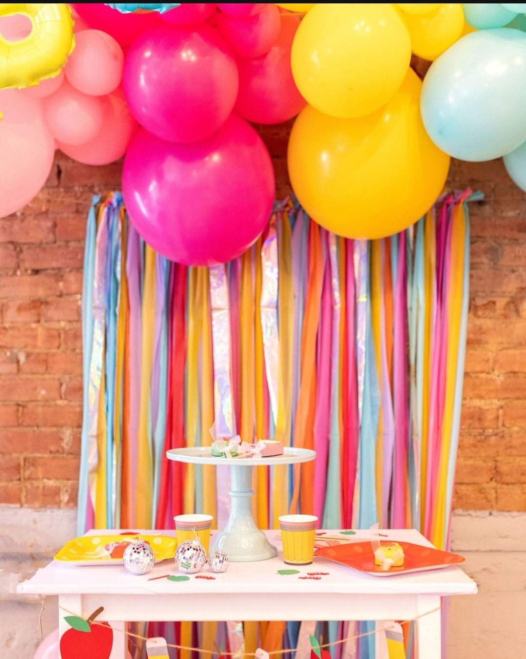 ABC Grab & Go Balloon Garland - PaperGeenius