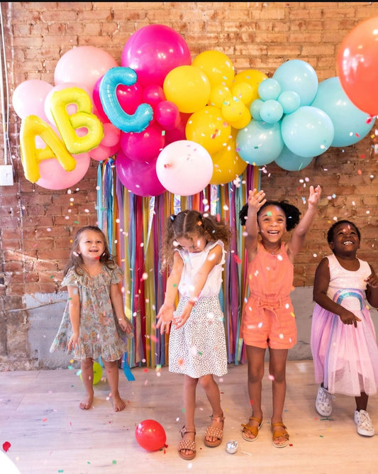 ABC Grab & Go Balloon Garland - PaperGeenius