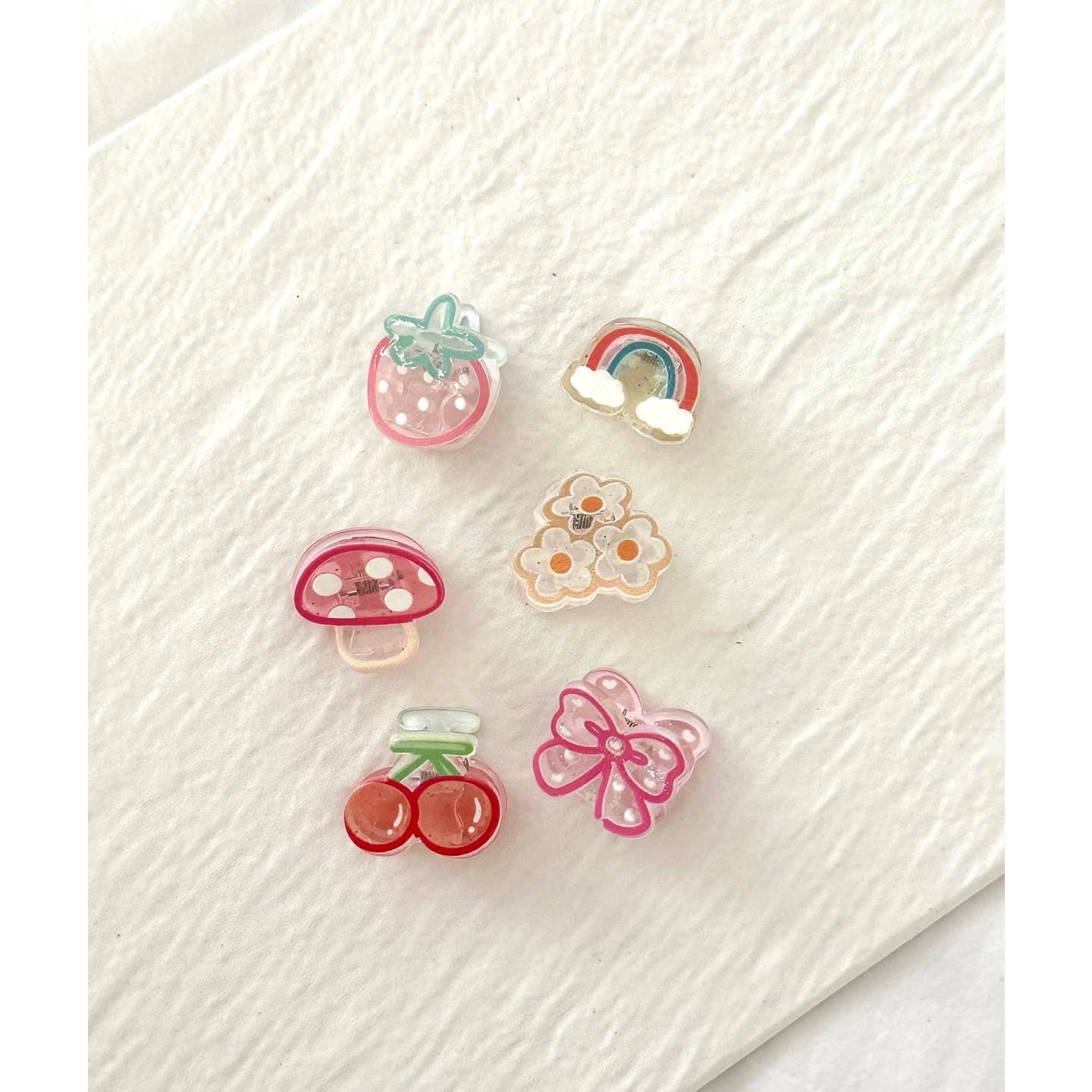 Assorted Mini Transparent Hair Claws Mix - DOLBI: Assorted / ONE SIZE - PaperGeenius
