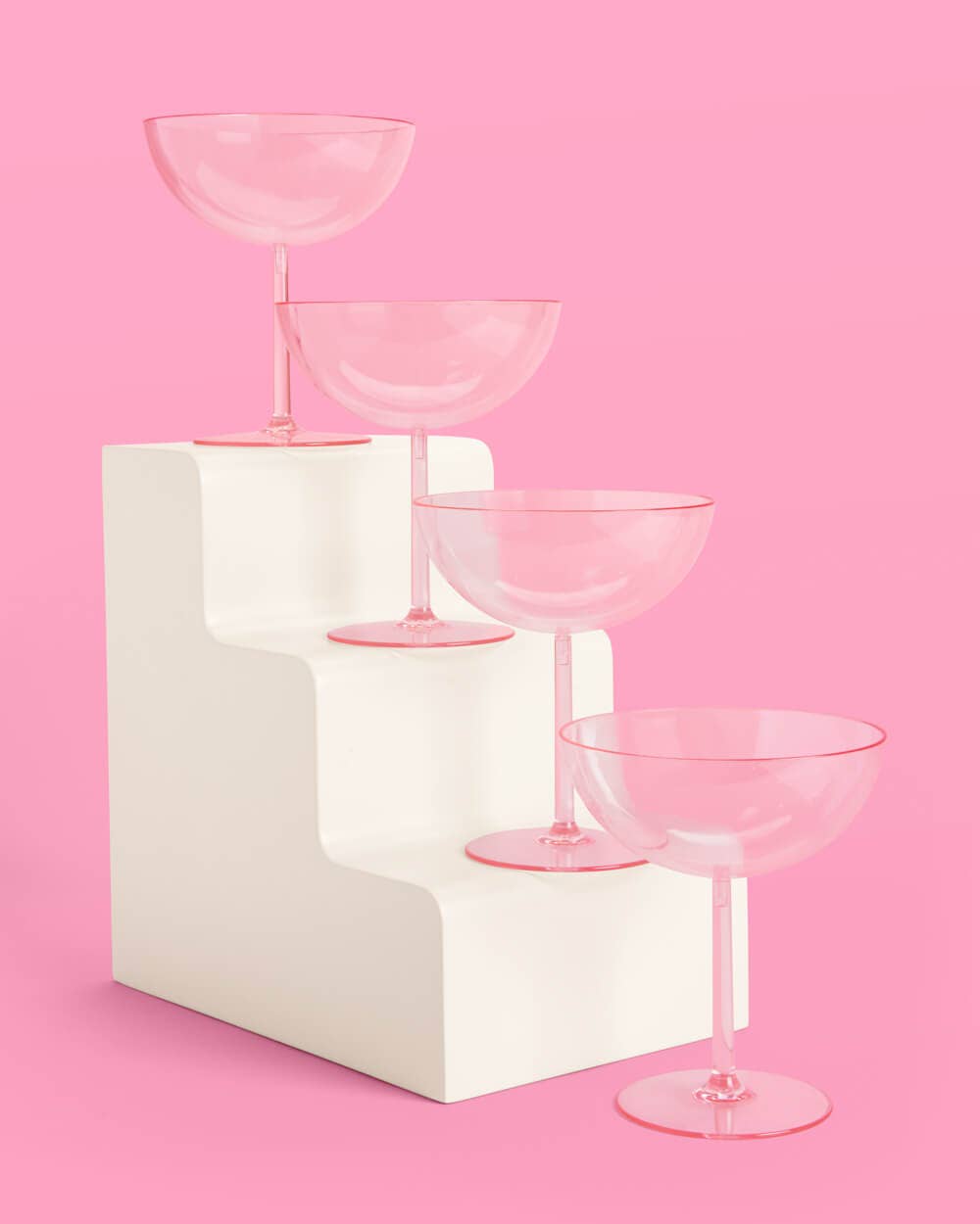 Cute Coupe Set - 4 plastic glasses - PaperGeenius