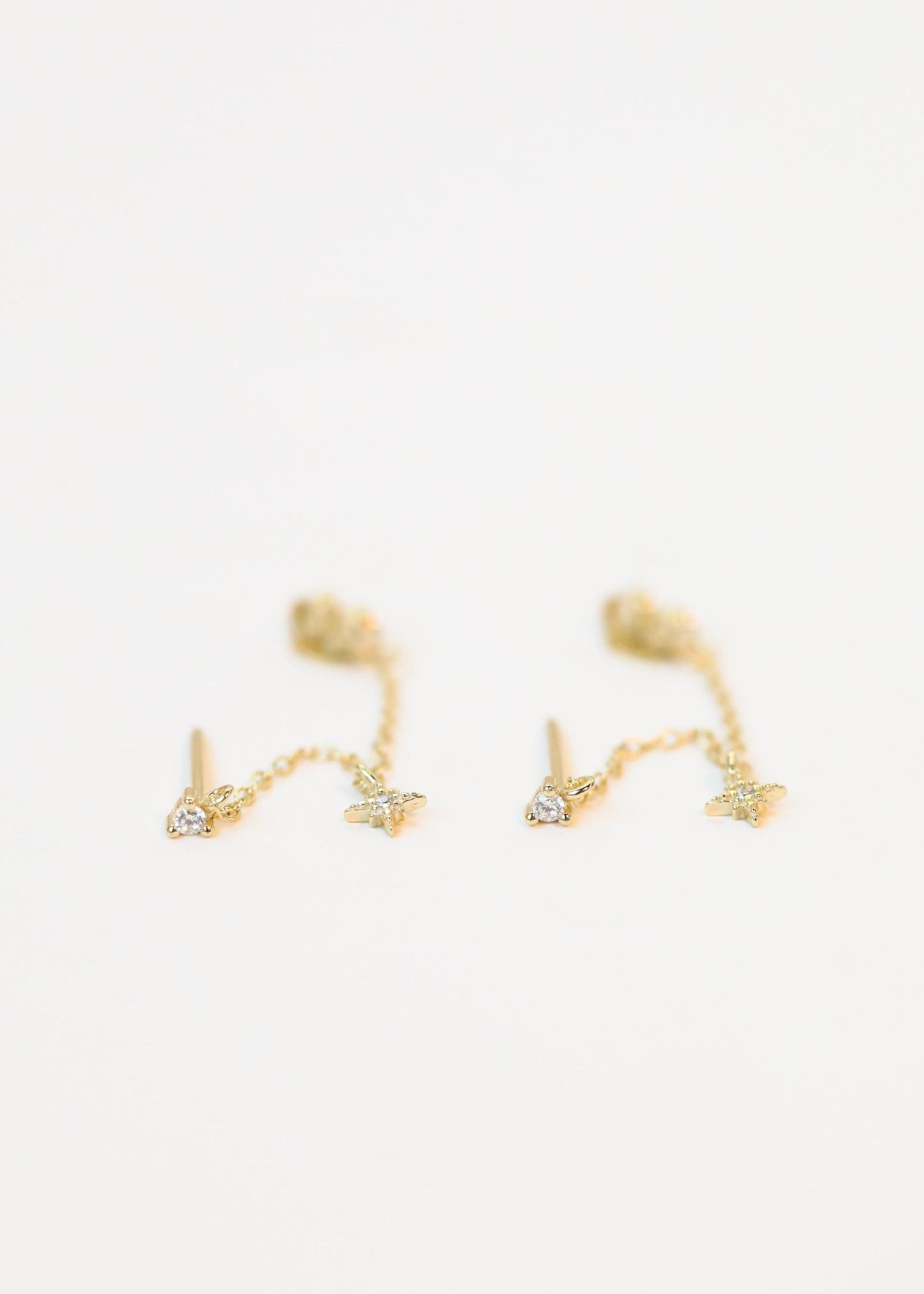 Earrings - Chain Huggie Starlight - PaperGeenius