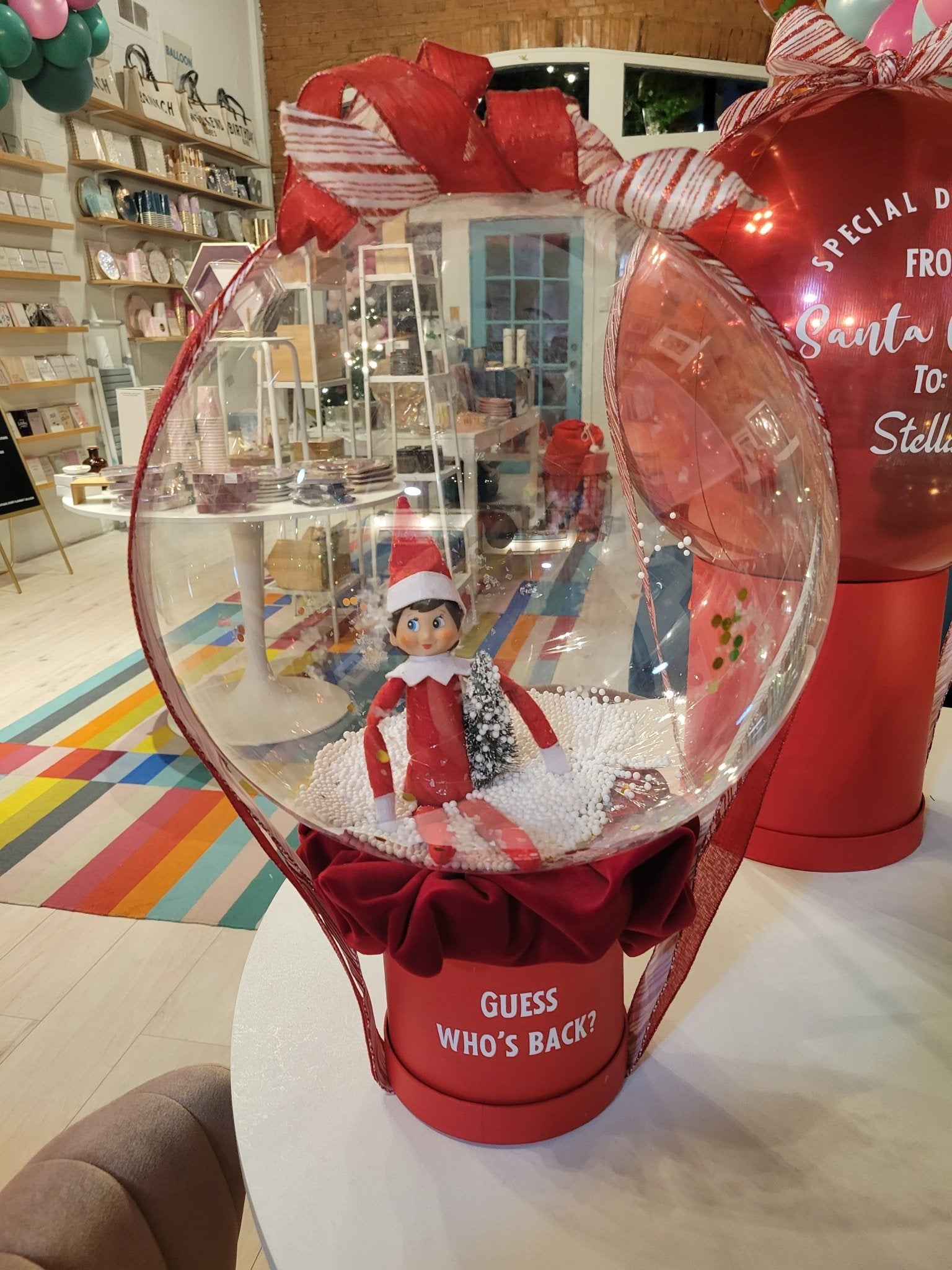 Elf on The Shelf - Bobo Snow Dome Balloon - PaperGeenius