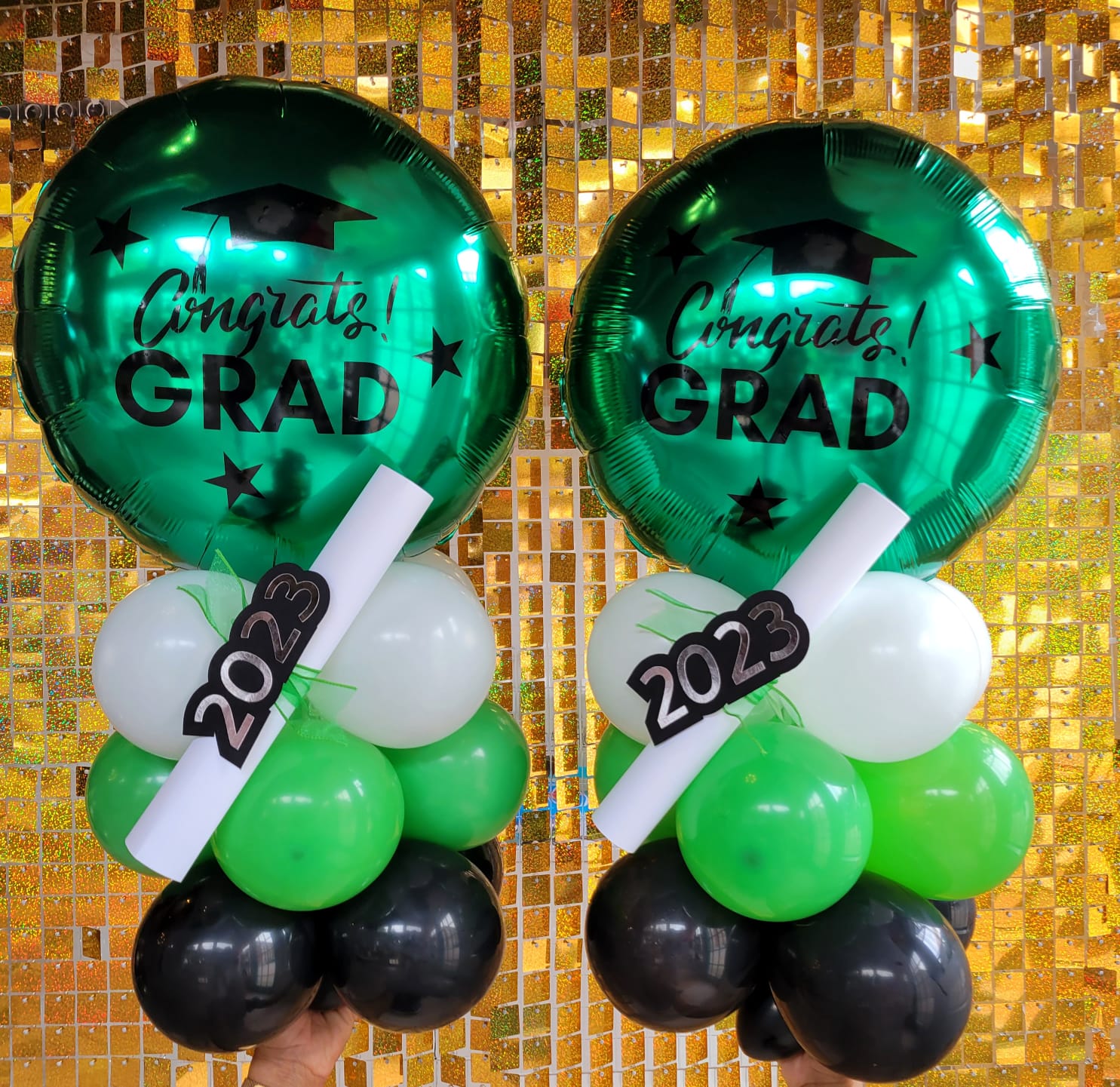 Graduation Balloon Centerpiece - PaperGeenius