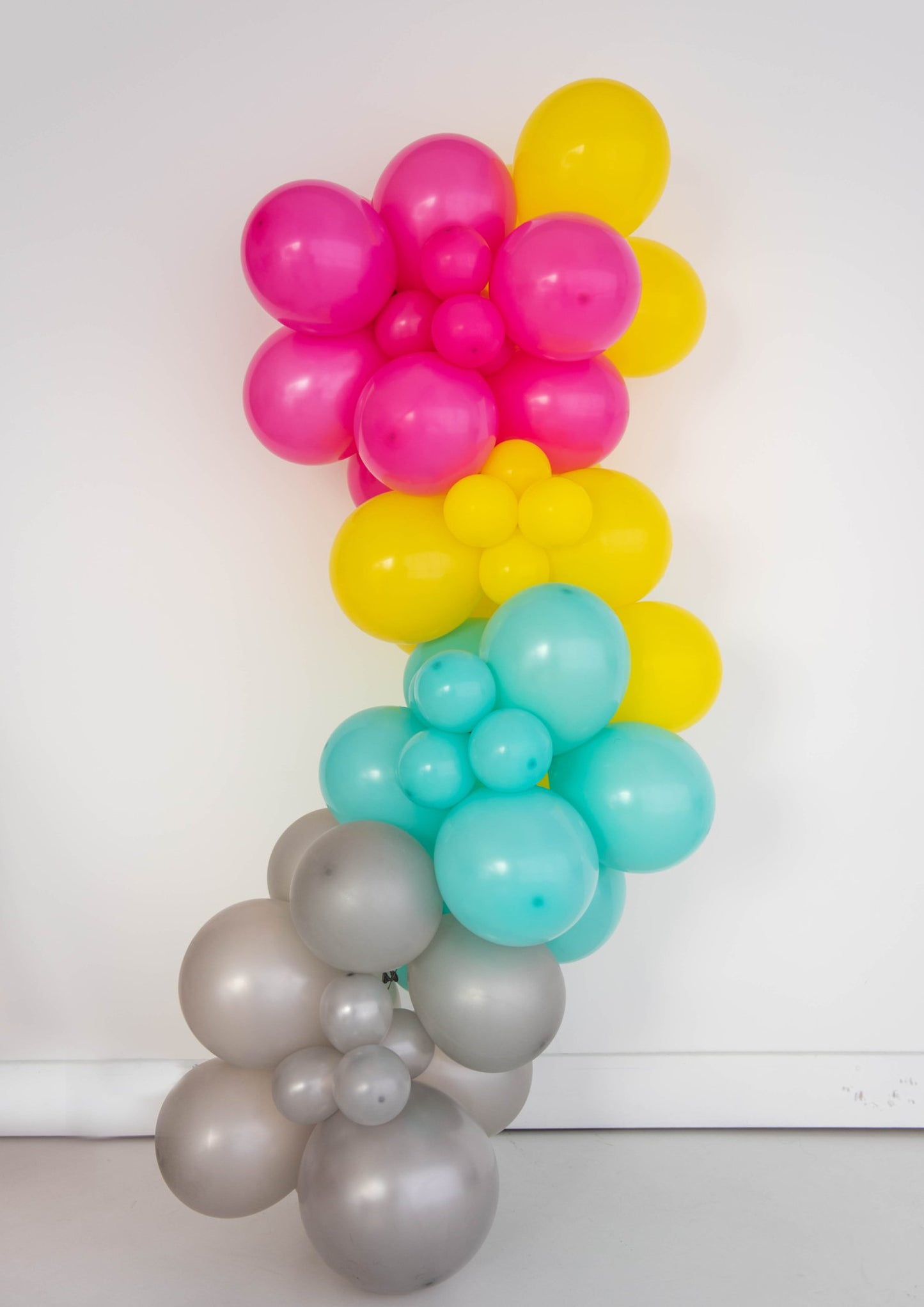 Happy Birthday Grab & Go Balloon Garland - PaperGeenius