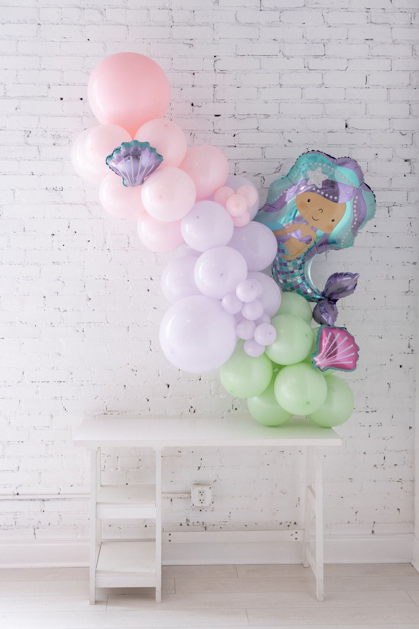 Mermaid Lagoon Grab and Go Balloon Garland - PaperGeenius
